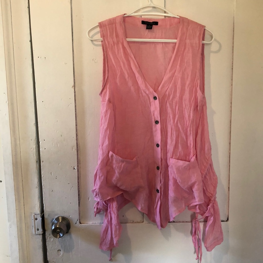 QED London vest